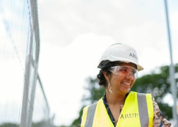 woman, civil engineer